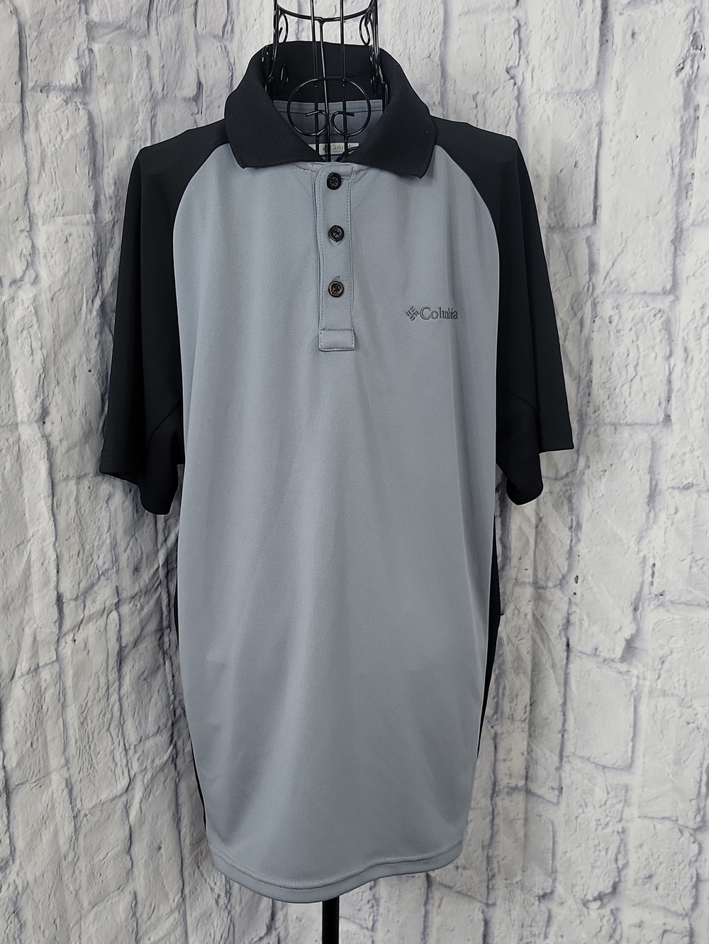 Columbia Gray/Black Performance Polo Size Small Men's